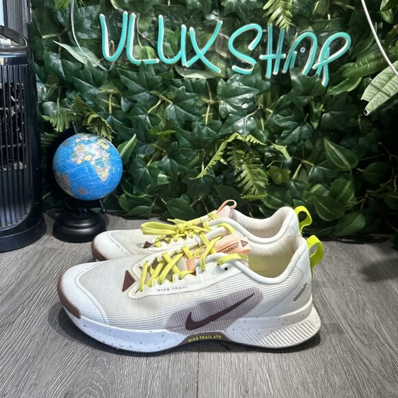 Nike Juniper Trail 3 Sail Dark Pony Crimson Tint Women Running FQ0902-100 10.5 - Picture 5 of 10